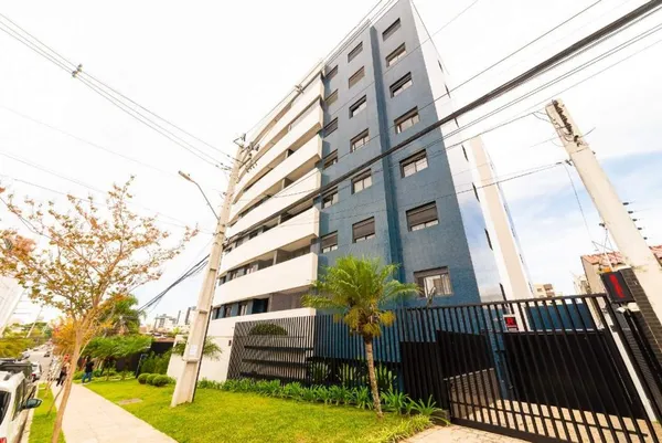 Belíssimo apartamento no coração Água Verde - foto 2
