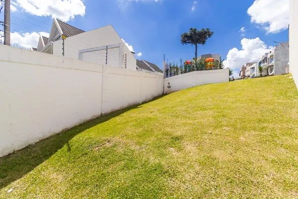Ideal para Casa Contemporânea! Terreno em Declive – Condomínio em Curitiba - foto 5