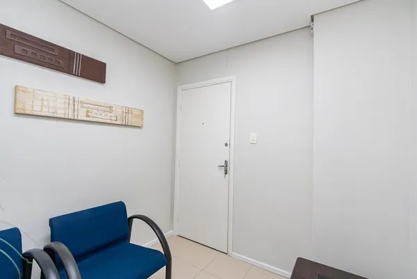 Sala comercial à venda no Centro Curitiba/PR - foto 4