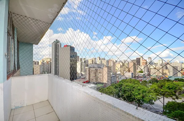 Apartamen  to com 2 dormitórios à venda, 122 m² por R$ 450.000 - Centro - Curitiba/PR - foto 2