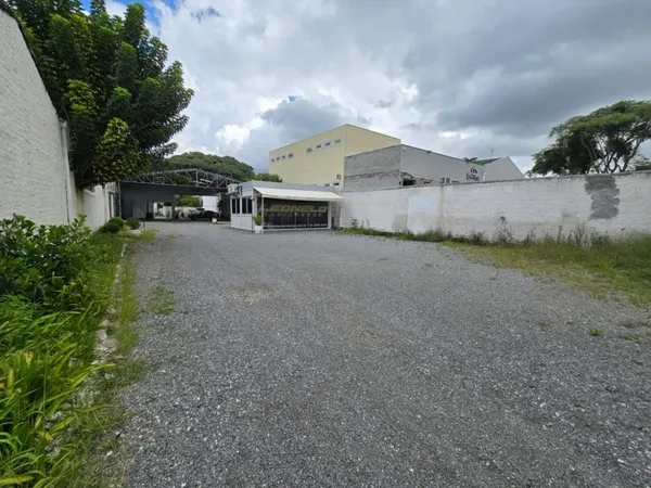AV. CANADÁ, PROX AO PARQUE, 665 METROS, ZR4 - foto 5