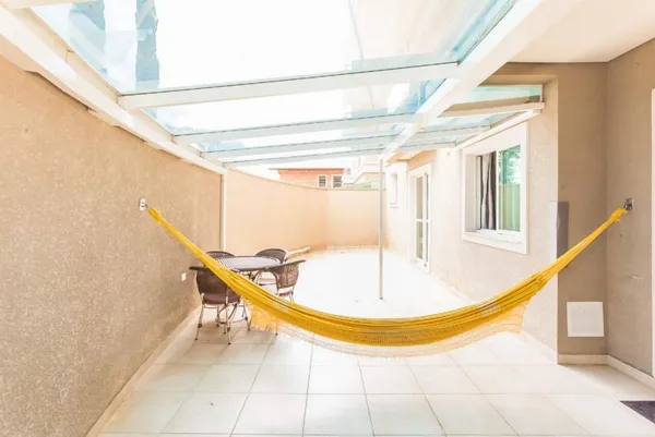 Lindo apartamento garden semi mobiliado no coração Água Verde! - foto 4