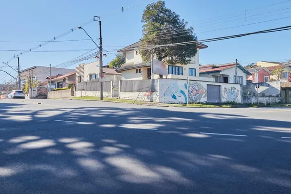 CASA com 3 dormitórios à venda com 380m² por R$ 2.890.000,00 no bairro Bigorrilho - CURITIBA / PR - foto 4