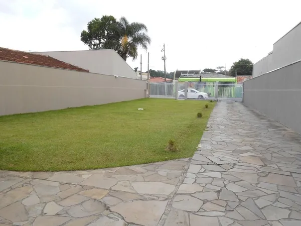 Espetacular Casa com 360 m² de Área Construída em Terreno de 660 m² 5 Quartos e Inúmeras Possibilidades no Bairro Santa Quitéria - foto 4