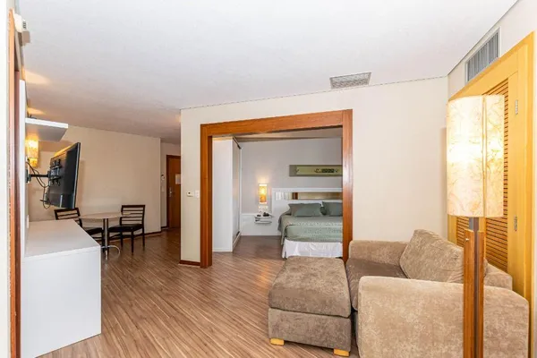 Invista em flat no Centro de Curitiba | Renda média comprovada de R$ 2.162/mês - foto 5