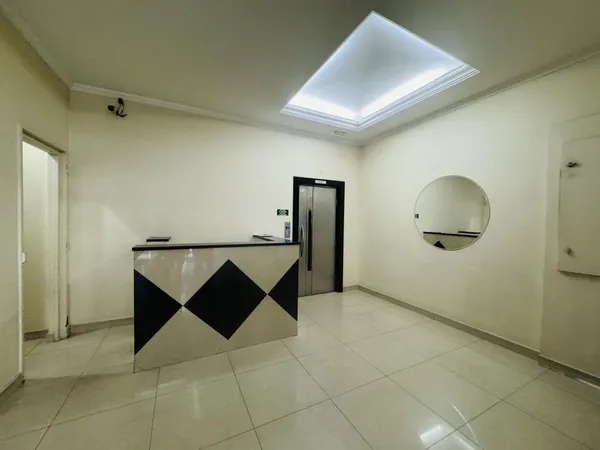 Apartamento à venda com 2 quartos, 41,00m² privativo, 1 vaga no Bigorrilho - Curitiba -  Vista definida - foto 2
