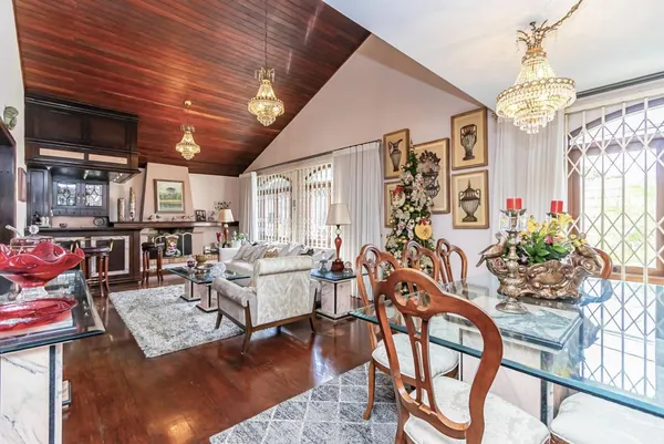 Casa Alto Padrão no Jardim Social - Ideal para morar ou investir! - foto 4