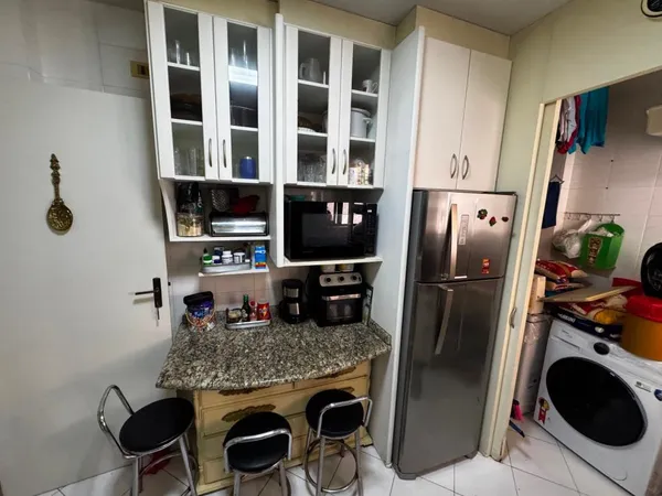 VENDA IMEDIATA – APARTAMENTO AMPLO E ENSOLARADO NO CAPÃO RASO! - foto 5