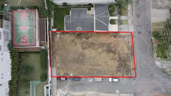 Oportunidade - Terreno de Esquina com 403m² no Campo Comprido - foto 3