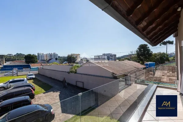 Oportunidade Imperdível: Casa Comercial em Localização Fantástica - Rua Principal com Alto Fluxo e Visibilidade - foto 2