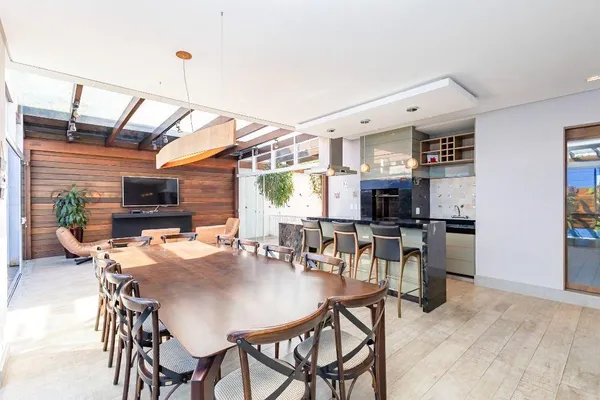 Casa com 4 dormitórios à venda, 330 m² por R$ 3.330.000,00 - São Braz - Curitiba/PR - foto 2