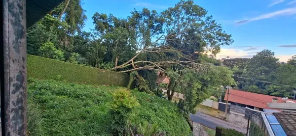 TERRENO à venda com 600m² por R$ 950.000,00 no bairro Santa Felicidade - CURITIBA / PR - foto 4