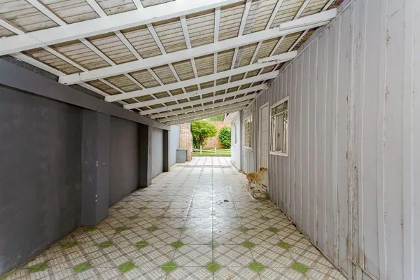 OPORTUNIDADE IMPERDÍVEL – TERRENO COM POTENCIAL PARA CONSTRUÇÃO DE SOBRADOS! - foto 3