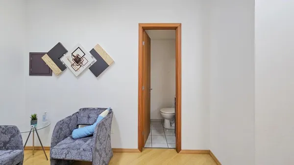 Sala comercial de 23 m² com 2 ambientes na Avenida República Argentina - foto 3